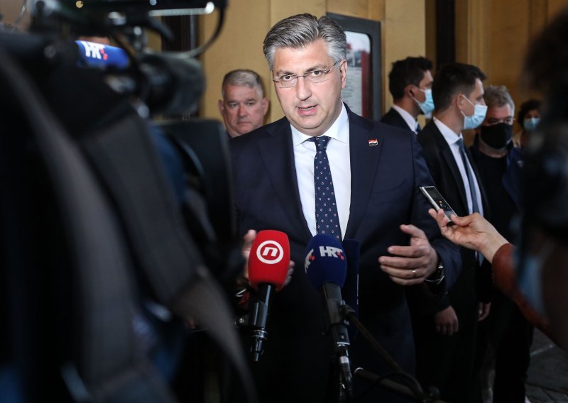 Premijer Plenković čestitao Dan državnosti: 'Nastavit ćemo graditi zemlju razvijene demokracije i solidarnosti'