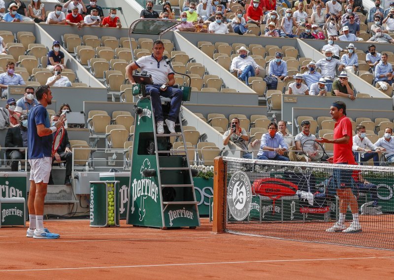 Incident između Čilića i Federera na Roland Garrosu; procurilo što su jedan drugome rekli na mreži; Švicarac poslije meča priznao: Šokiran sam!