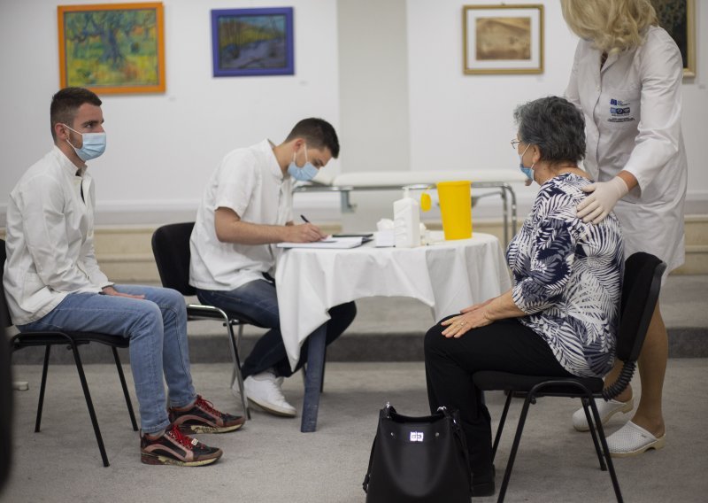 Počela isporuka hrvatske donacije 50.000 doza cjepiva zemljama u susjedstvu