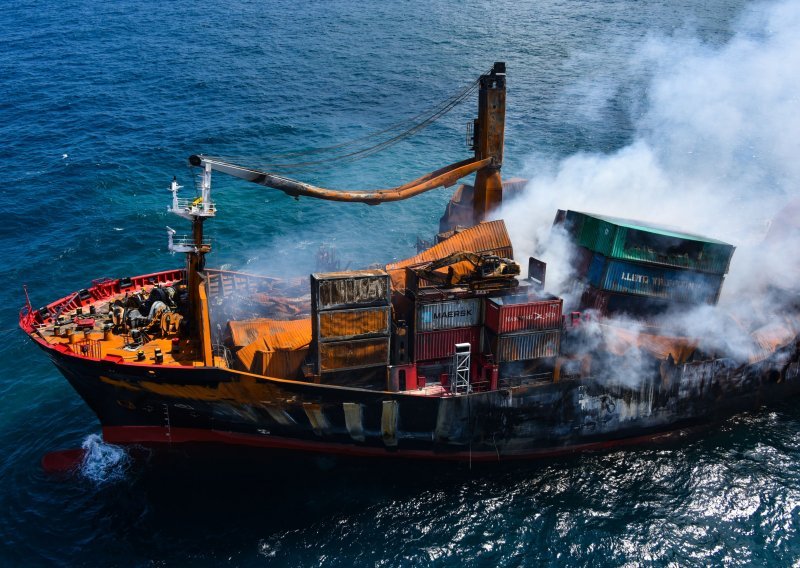 Locirana crna kutija broda s kemikalijama koji tone kod Šri Lanke