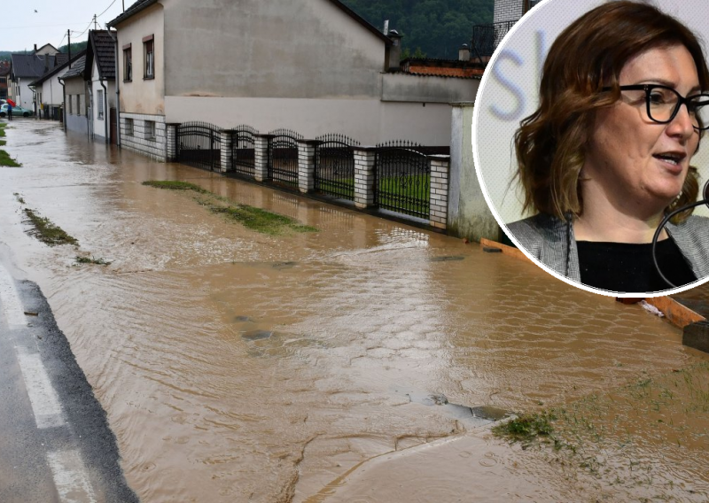 [VIDEO/FOTO] Katastrofa u Vidovcima: Bujica na potoku 'Pakao' odnijela dio korita i povukla krupni otpad, županica Jozić će proglasiti elementarnu nepogodu