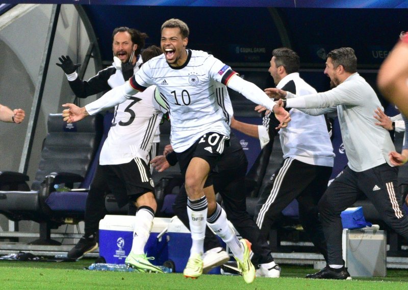 Mlada njemačka nogometna reprezentacija osvojila naslov europskog prvaka