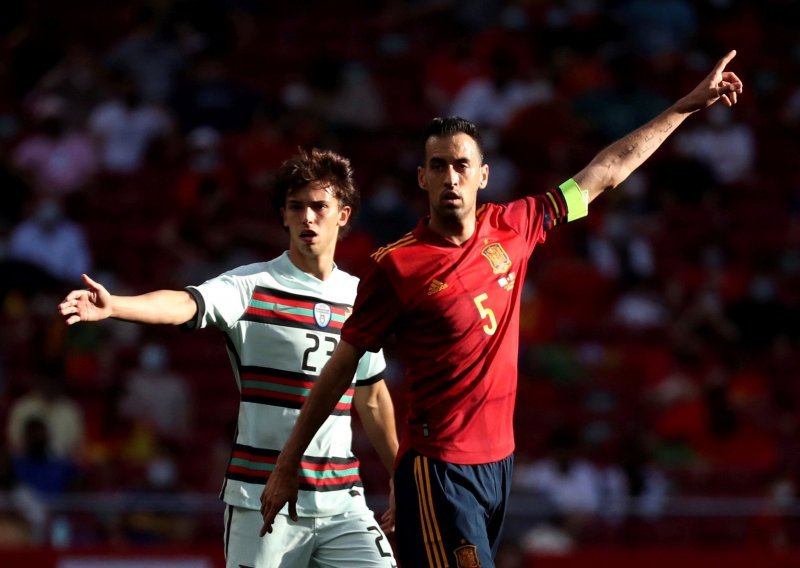 Apsolutni kaos u španjolskoj reprezentaciji: kapetan pozitivan, svi igrači moraju u karantenu, otkazana utakmica...
