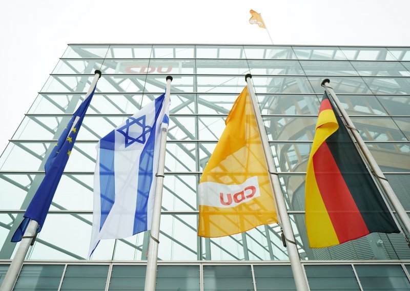 CDU želi onemogućiti davanje njemačkog državljanstva antisemitima