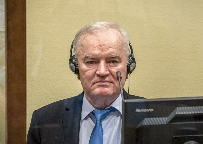 Pravomoćno: Ratku Mladiću potvrđena kazna doživotnog zatvora