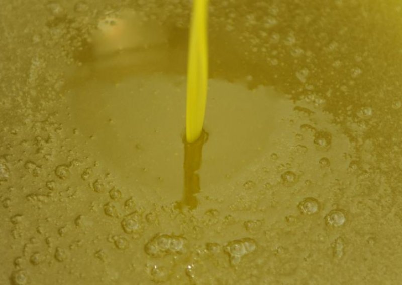 Australac ukrao 24 boce maslinova ulja!