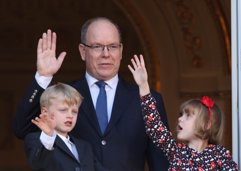 Monegaška kneževska obitelj konačno na okupu: Princ Albert se s blizancima pridružio princezi Charlene u Južnoj Africi