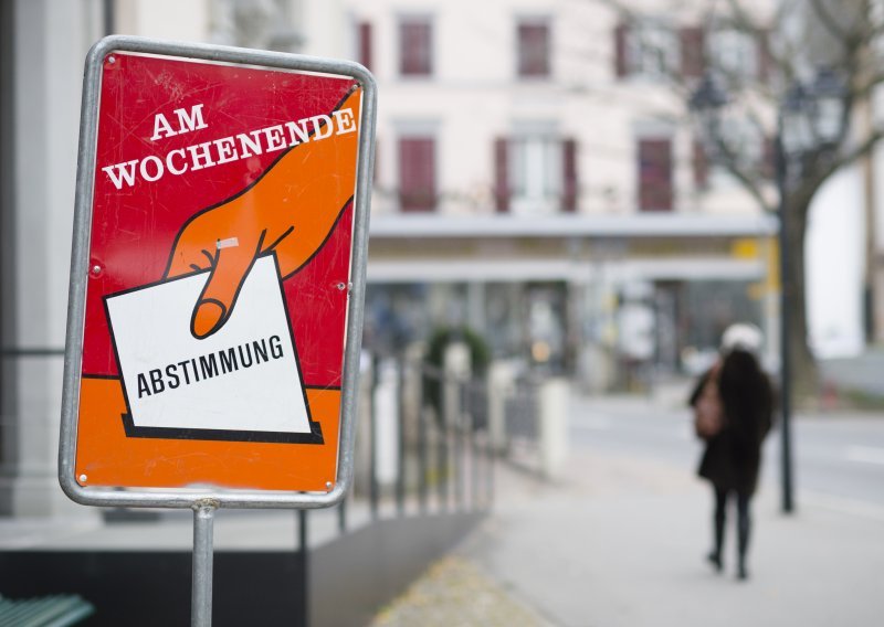 Švicarci u nedjelju odlučuju o borbi protiv terorizma, pandemiji i okolišu