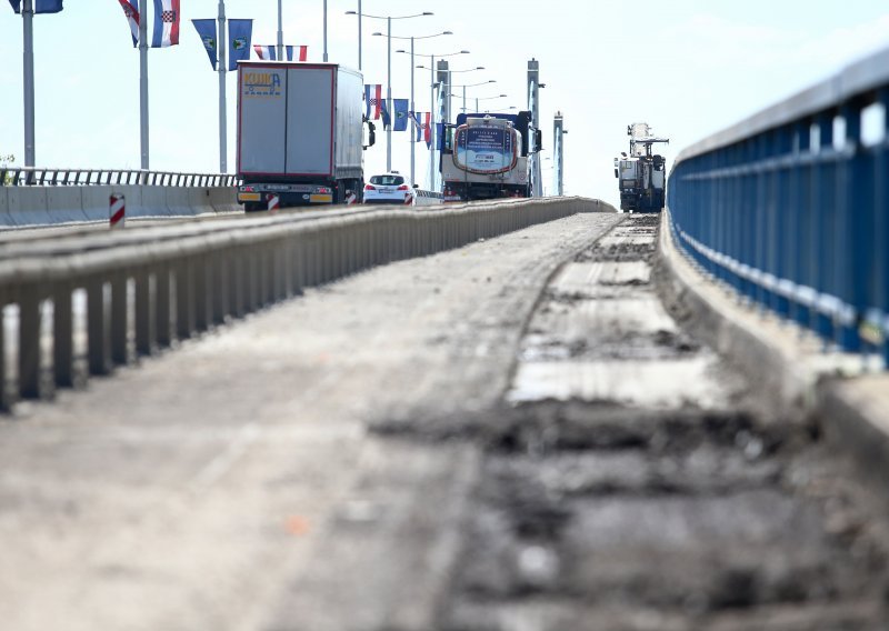 [VIDEO/FOTO] Počeli radovi na uređenju Domovinskog mosta, posebna regulacija trajat će šest mjeseci