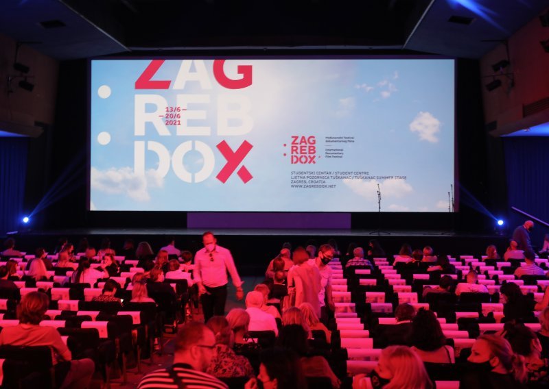 ZagrebDox: Sedamnaest filmova u svim programima, a posebno se izdvaja 'Obiteljska rendgenska slika'