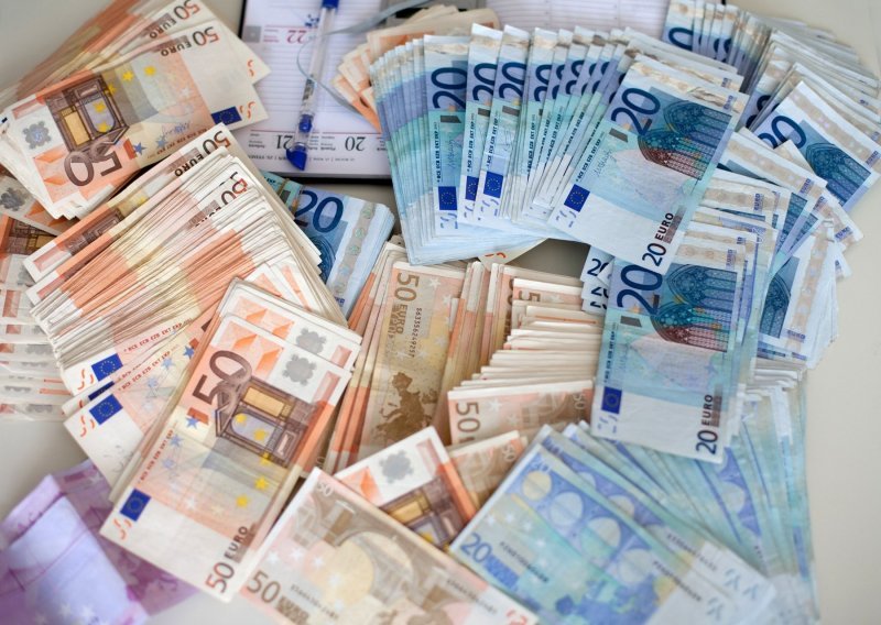 Euro u snažnom usponu nakon izjava Christine Lagarde