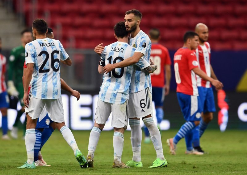 Argentina u četvrtfinalu Copa Americe; Lionel Messi došao na korak do još jednog fenomenalnog rekorda u dresu 'Gauča'
