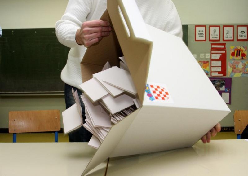 Voter turnout in Croatia at 61.94 pct