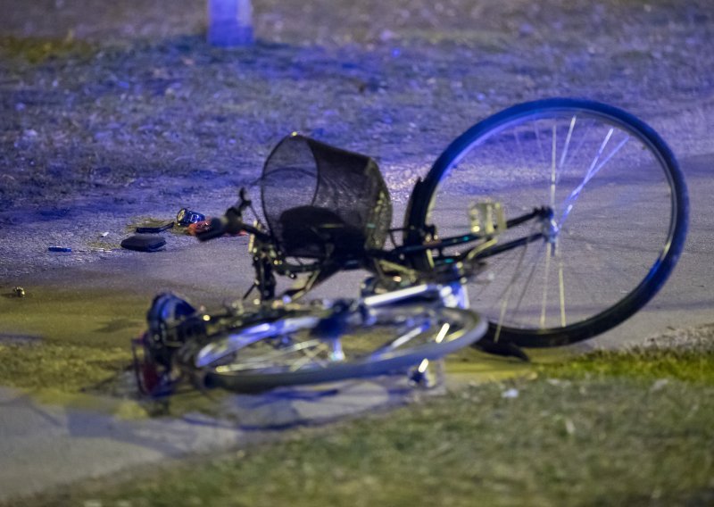 Policajka izvan službe udarila biciklista na zebri, pa otišla s mjesta nesreće. Imala je i alkohola u krvi