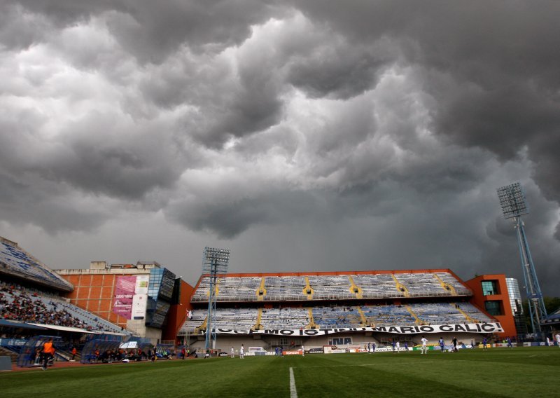 Strah od polupraznih tribina! Stadion neće biti pun