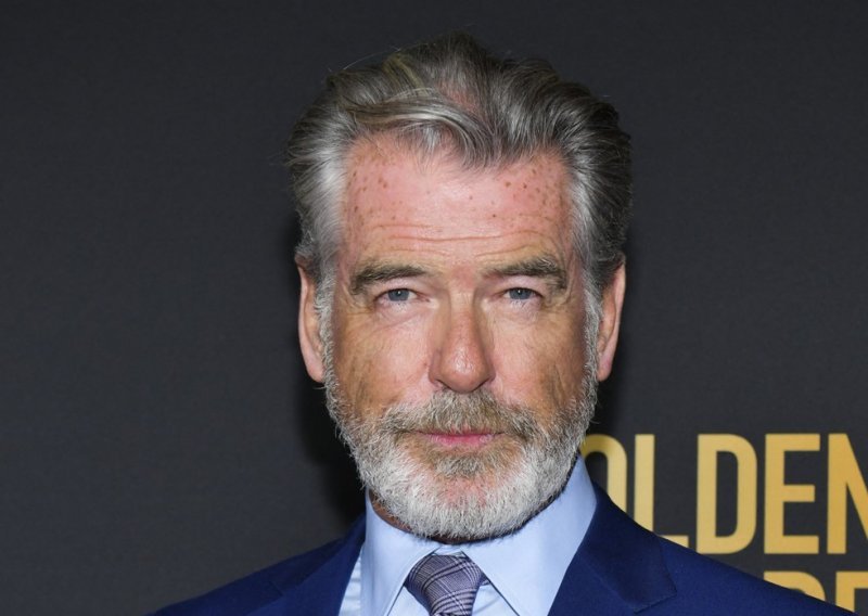 Svi nagađaju tko će biti novi James Bond, a Pierce Brosnan ima svoje favorite za koje kaže da su snažni likovi i pravi muškarci