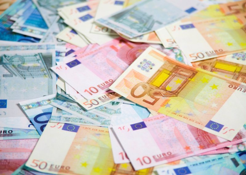 Skromni frizer mještanima ostavio 2,5 milijuna eura