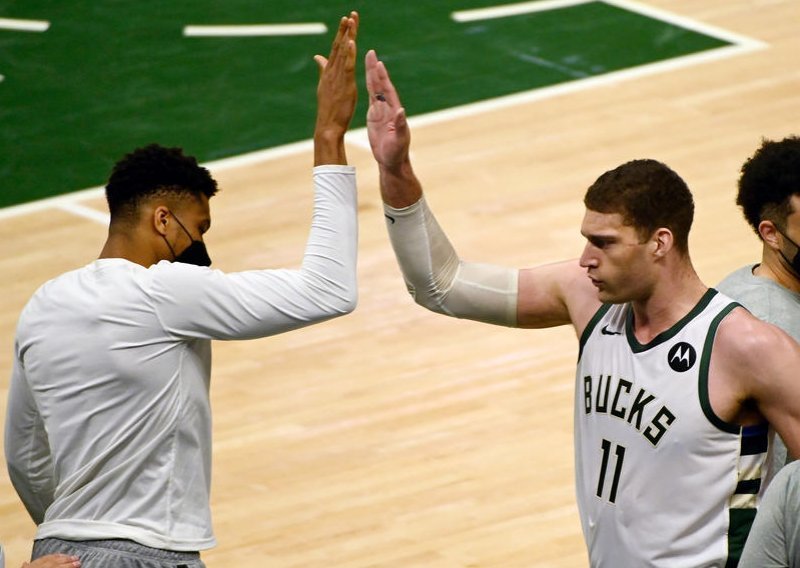 Milwaukee bez najboljeg igrača bolji od Atlante; samo pobjeda ih dijeli od velikog finala NBA-a i trenutka koji čekaju punih 47 godina!