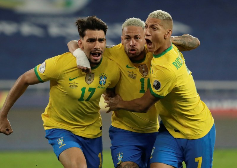 Imamo prvi polufinalni par na Copa Americi! Brazil s igračem manje preživio Čile; Peru doživio šok u zadnjoj minuti, ali mu je 'bijela točka' bila sretna