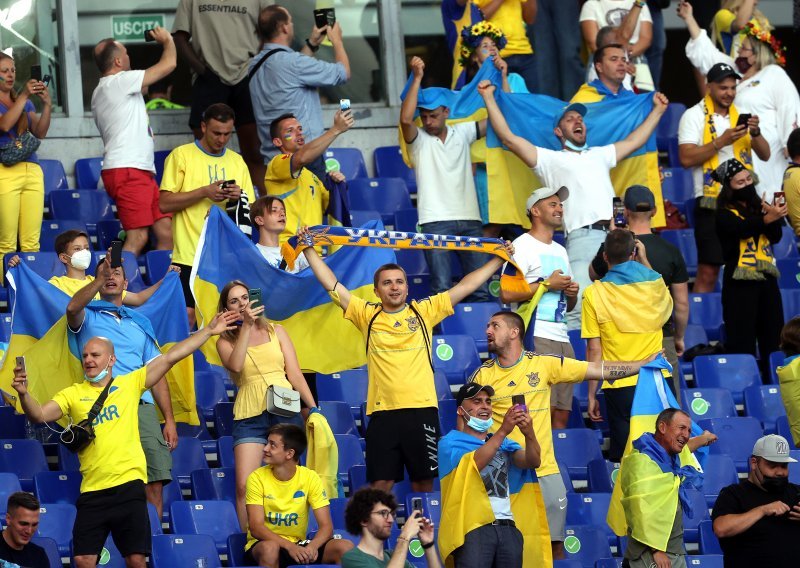 GOOOOOLLLL!!! Engleska je u polufinalu Eura; Ukrajina je totalno potopljena nakon nešto više od sat vremena igre