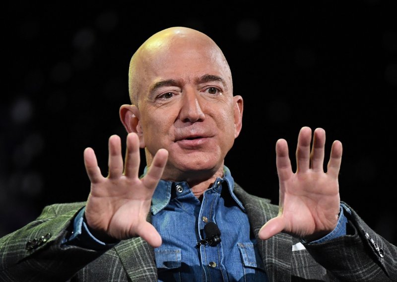 Koliko se Jeff Bezos obogatio za kormilom Amazona? Pogledajte brojku