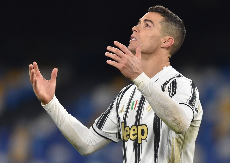 [FOTO] Cristiano Ronaldo ovim će potezom izgubiti čak 10 milijuna dolara, no i dalje nije poznato za koga će igrati nakon Juventusa