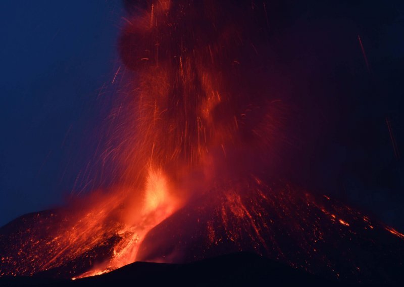 Zbog pojačane aktivnosti Etna 'porasla' nekoliko metara