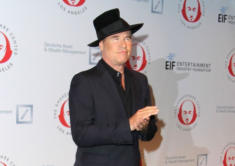 Dokumentarac koji se s nestrpljenjem iščekuje: Legendarni Val Kilmer otkriva nepoznate detalje o svom životu i borbi s rakom grla