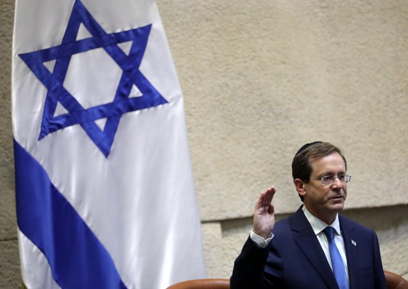 Prisegnuo novi izraelski predsjednik Herzog