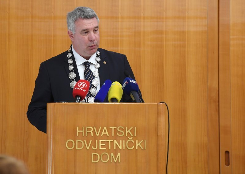 Zagrebački odvjetnik Josip Šurjak ponovno izabran za predsjednika Hrvatske odvjetničke komore