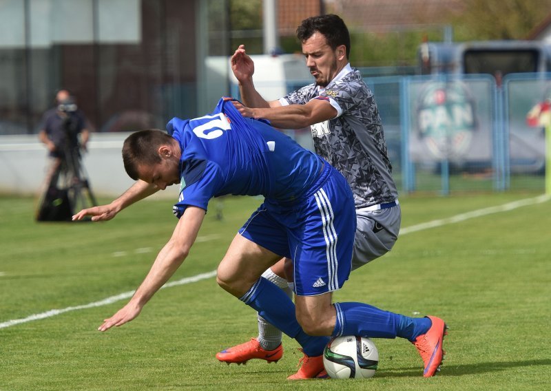 Slaven iz penala vratio prednost; Hajduk poražen