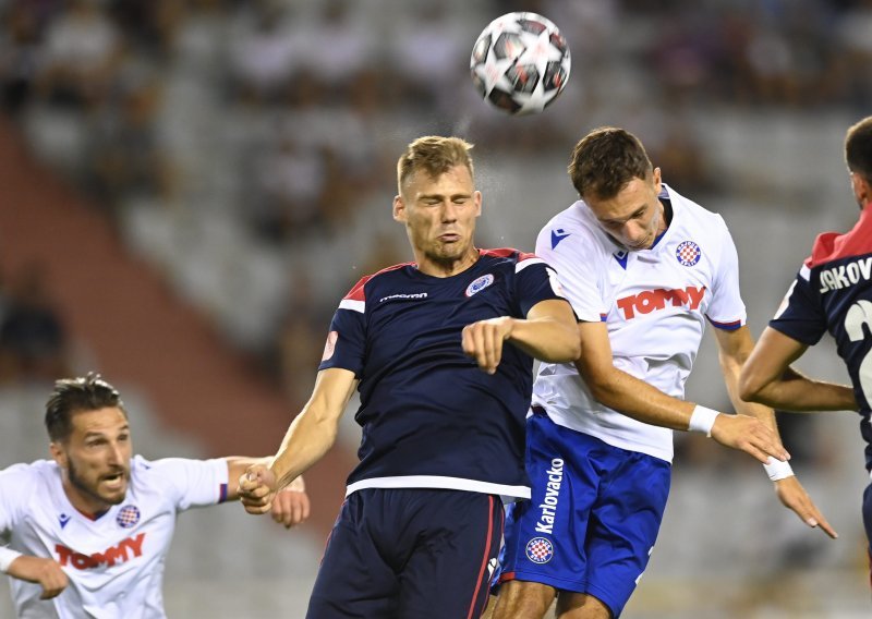 Hajduk nije oduševio u generalki pred početak HT Prve lige; na tribinama Poljuda napokon i navijači, ali očekivala se veća brojka