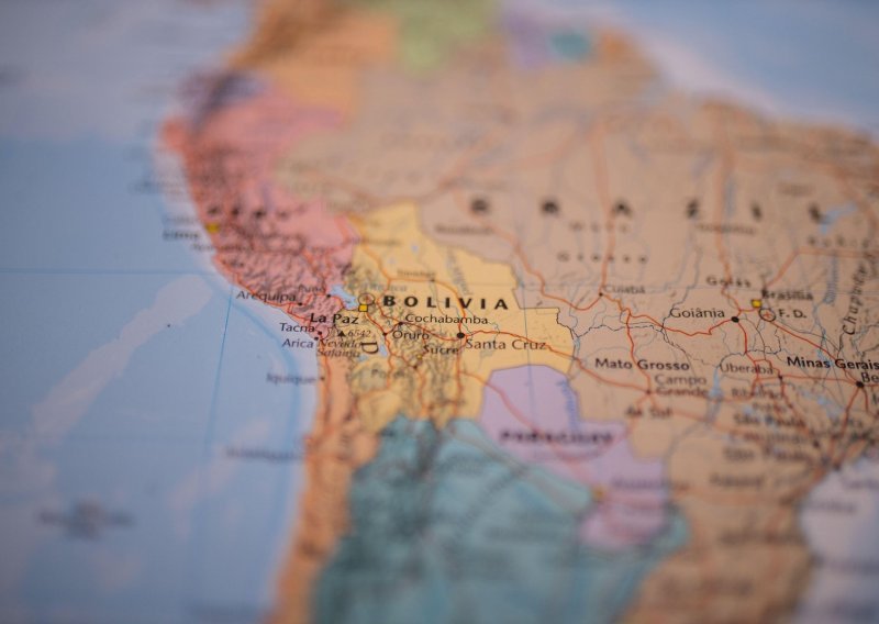 Najmanje 34 mrtvih u autobusnoj nesreći u bolivijskim Andama