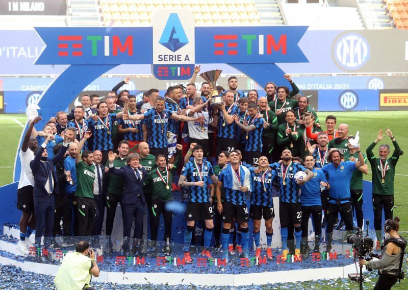 Talijanski prvak Inter za novu sezonu napravio značajnu promjenu u svojem izgledu; vidjet ćemo kako će na ovo reagirati navijači?