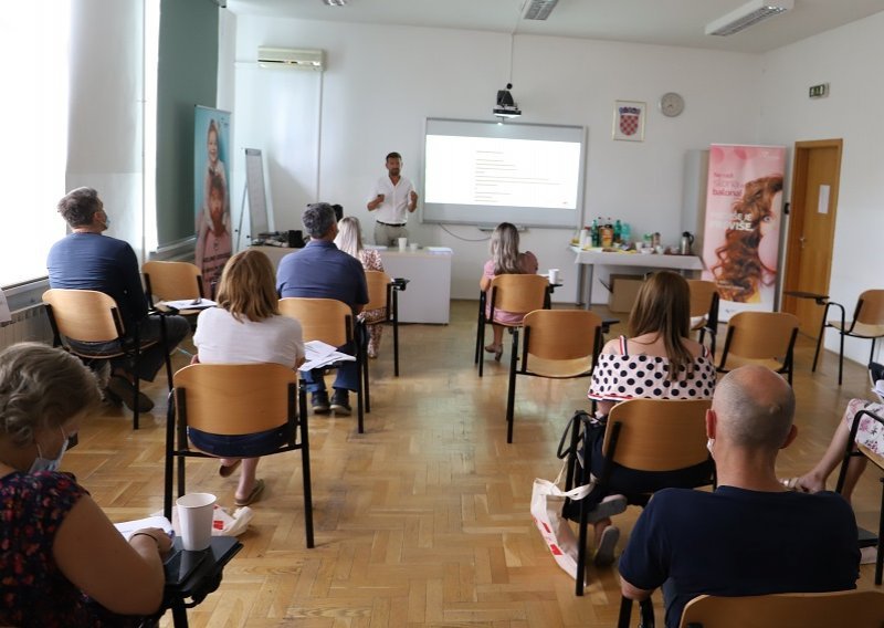 Edukacija djelatnika terapijskih zajednica