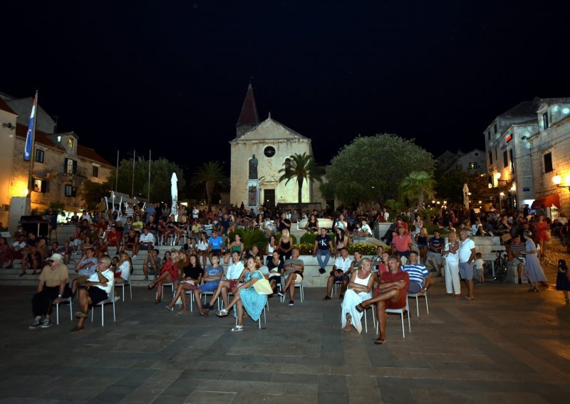 Makarska odgađa koncerte od 15. do 30. srpnja zbog korone