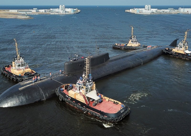 Ruska podmornica Belgorod uskoro ulazi u službu, nosit će šest nuklearnih dronova za masovno uništenje kakvo svijet još nije vidio