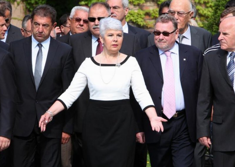 'Tadić se ljuti, a ministar mu pohodi Miloševićev grob'