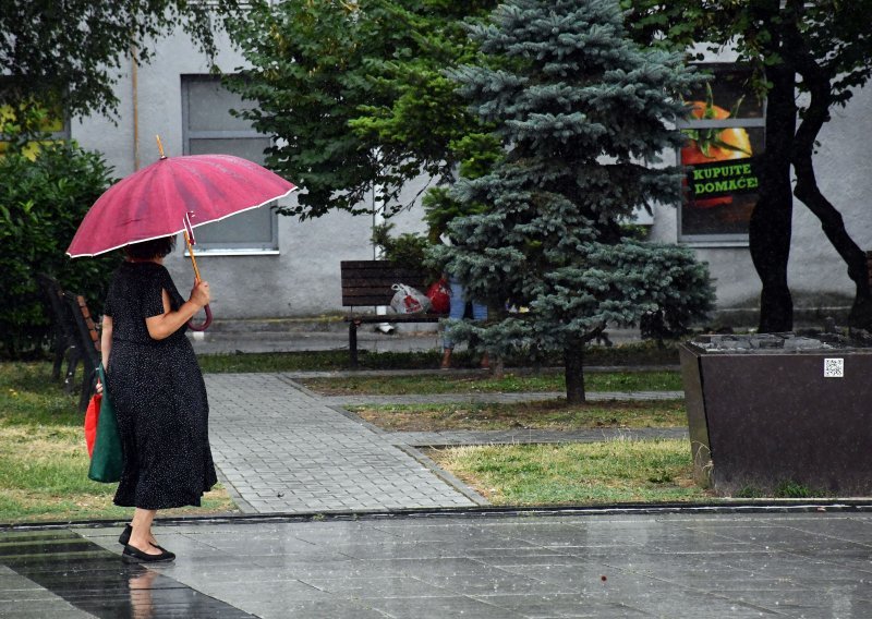 Novi pljuskovi popodne, na Jadranu jaka bura