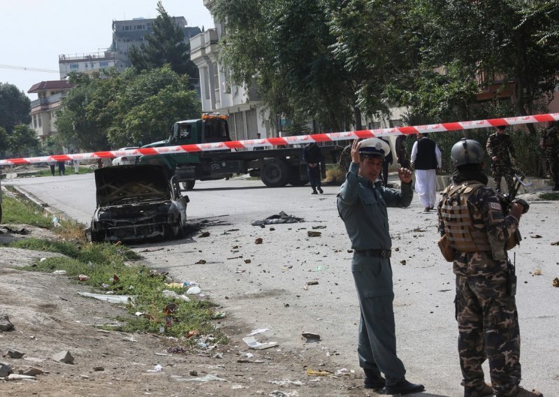 Američko veleposlanstvo u Kabulu pozvalo državljane SAD-a da odmah napuste Afganistan