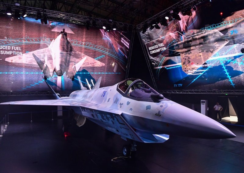 Rusija predstavila borbeni avion 'Šah-mat', rival američkom 'nevidljivom' lovcu F-35