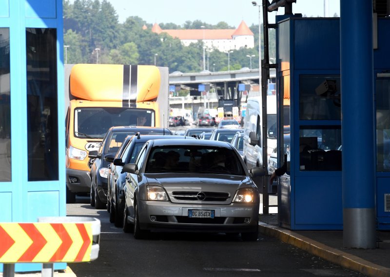 Slovenci uvode nove stroge mjere i prijete našem turizmu: Nema više prolaska kroz zemlju bez ispunjavanja epidemioloških uvjeta