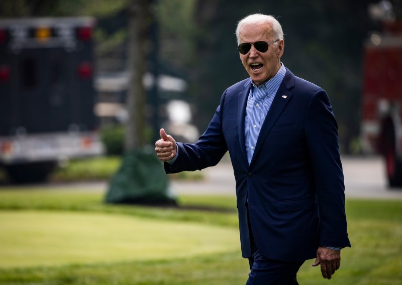 Biden zove Amerikance na cijepljenje: Deset tisuća ljudi nedavno je umrlo. Među njima 9950 nije bilo cijepljeno