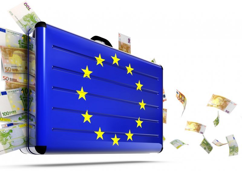 Javni dug eurozone u prvom kvartalu izjednačen s BDP-om, Hrvatska blizu prosjeka EU-a