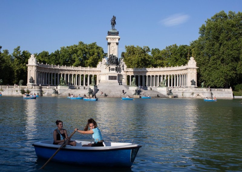 [FOTO] UNESCO-ov status svjetske baštine dobili madridski Paseo del Prado i park Retiro