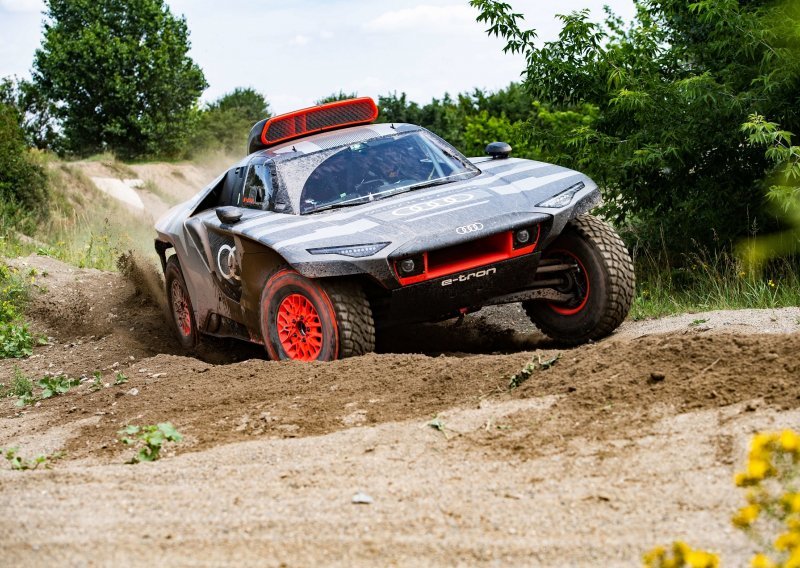 [FOTO/VIDEO] Audi RS Q e-tron: Laboratorij za ispitivanje mogućih tehnologija na reliju Dakar