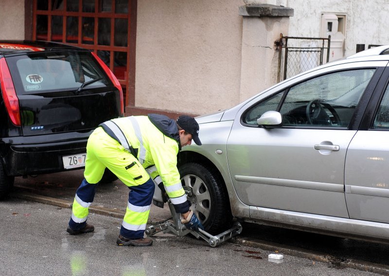 Pazite! Zagrebparking od ponedjeljka naplaćuje parkiranje kod bolnica