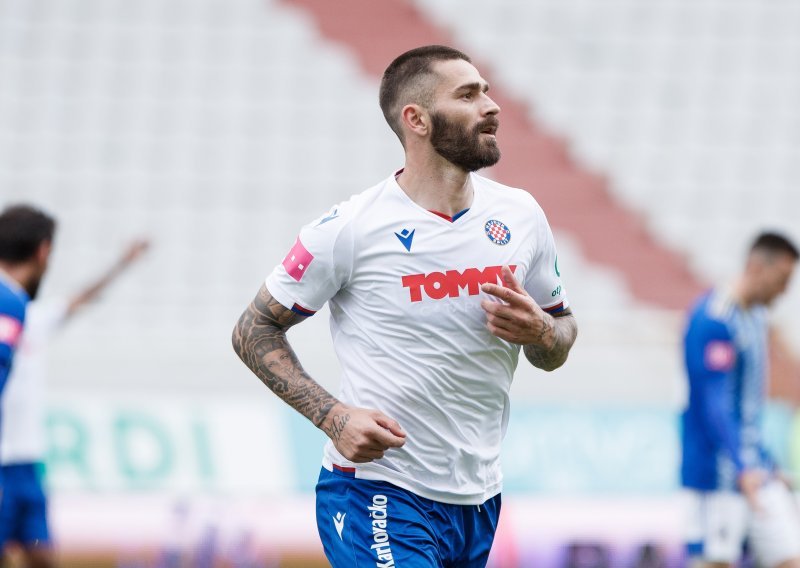 Na Poljudu se u tajnosti dogovara neočekivan transfer; Marko Livaja dobio milijunsku ponudu i blizu je odlaska iz Hajduka, a poznato je i zašto ne putuje u Kazahstan