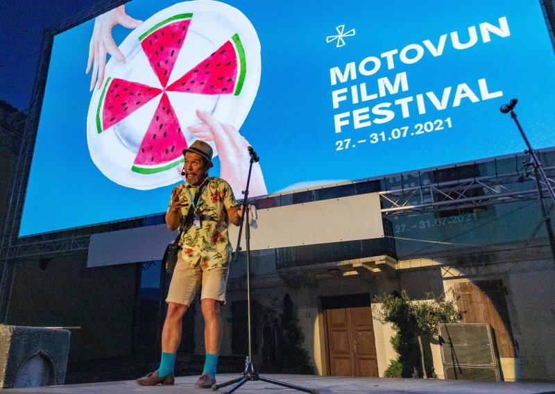 Dokumentarac 'Tvornice radnicima' premijerno na Motovun Film Festivalu