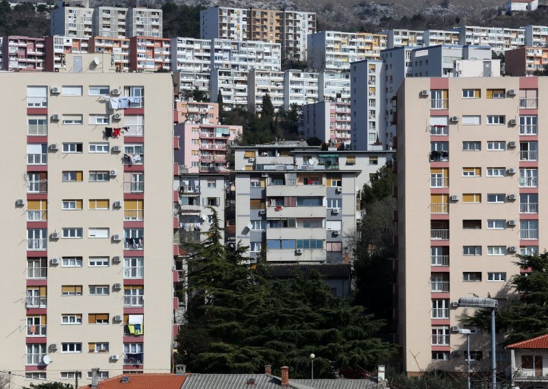 U Rijeci zbog pandemije eksplodirala jedna tržišna niša: Jako je puno ljudi s područja bivše Jugoslavije koji planiraju uložiti novac